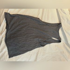 Grey tank, size 6